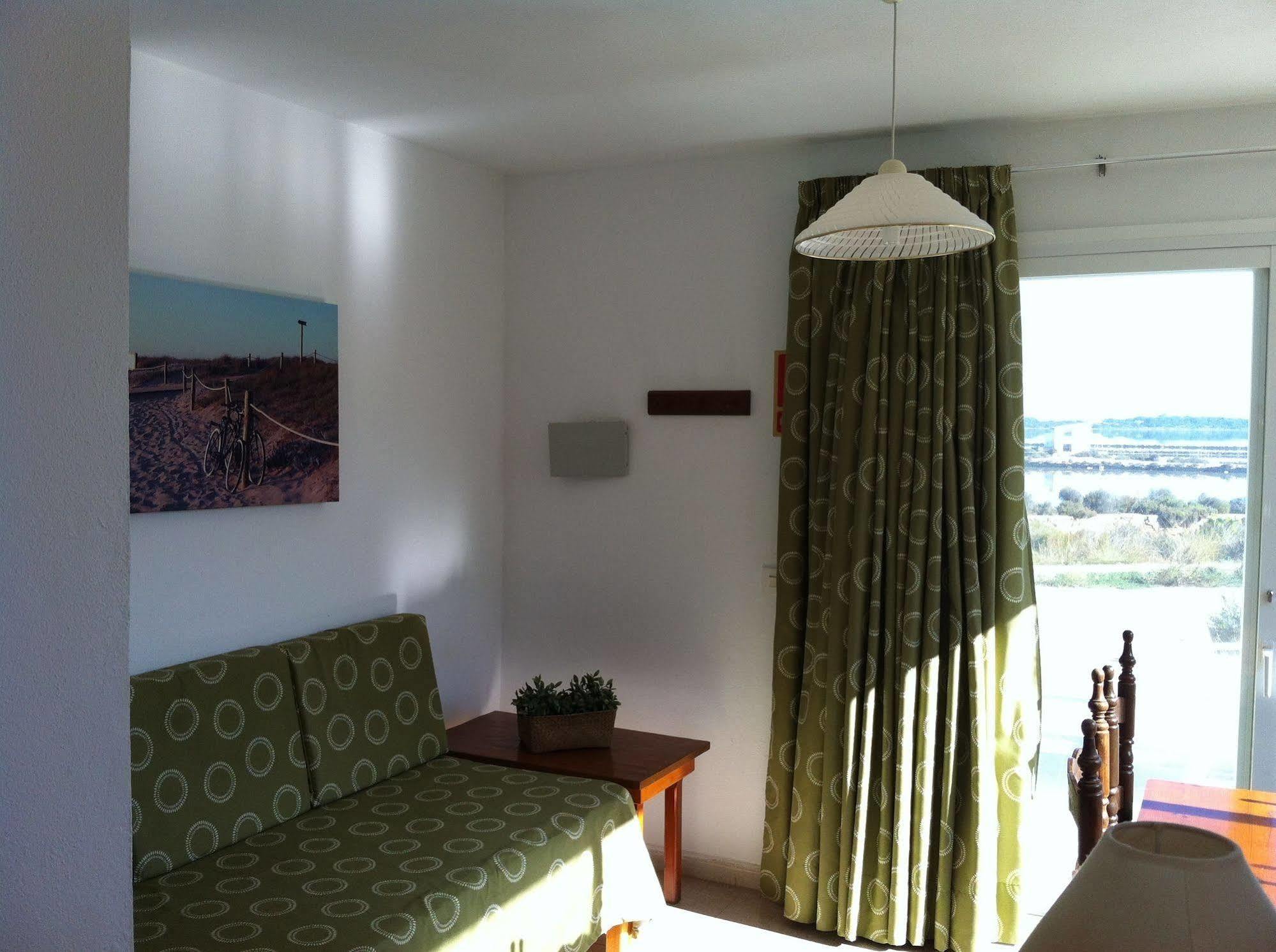 Apartamentos Eugenio la Sabina La Savina  Exterior foto